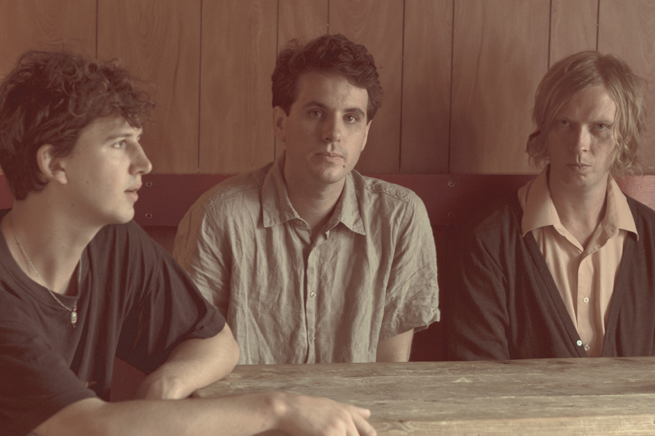 Popstrangers – Rats in the Palm Trees (Music Video)