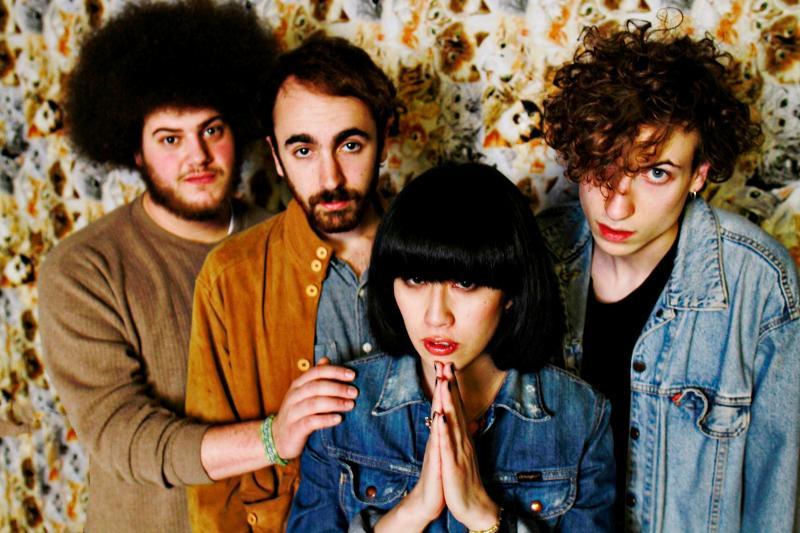 Yuck – Somewhere (Music Video)