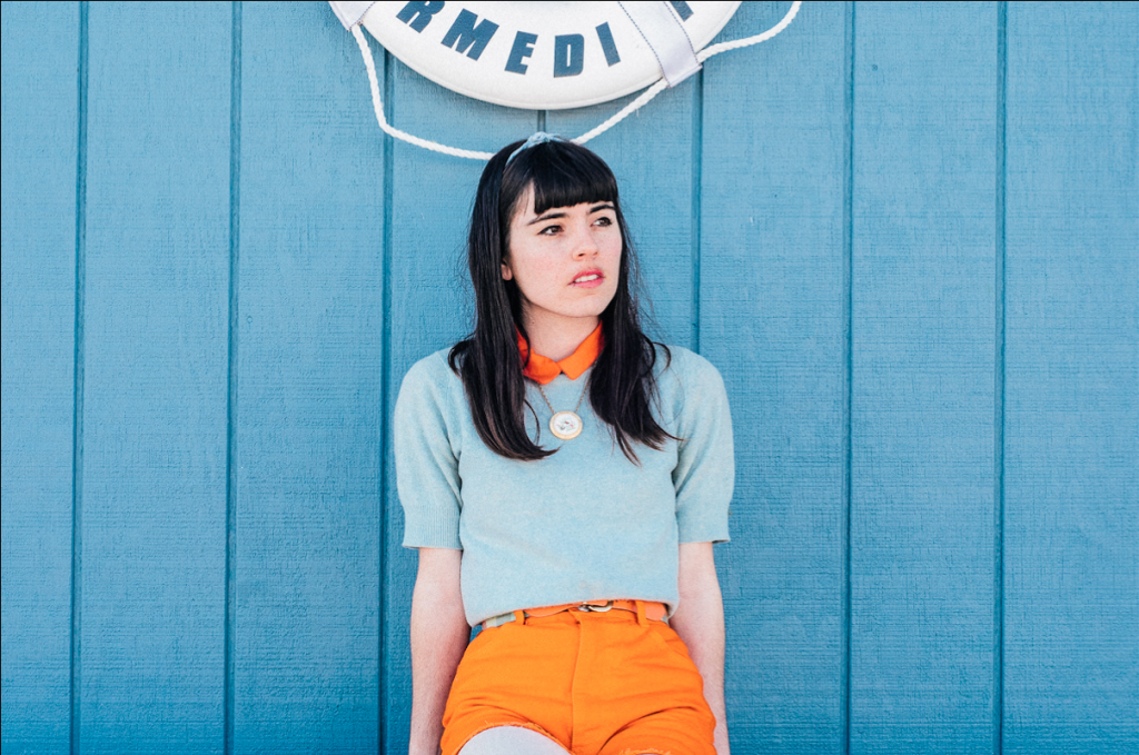 Hazel English – Love Is Dead (Stream)