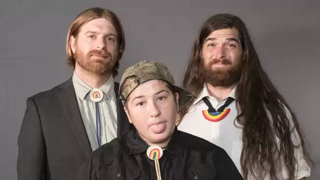 Thin Lips – Carrot Milk (EP Review, Stream)