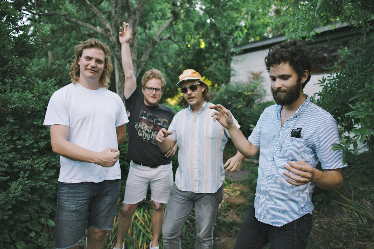 Faux Ferocious – Drop Kick Heartache (Stream)